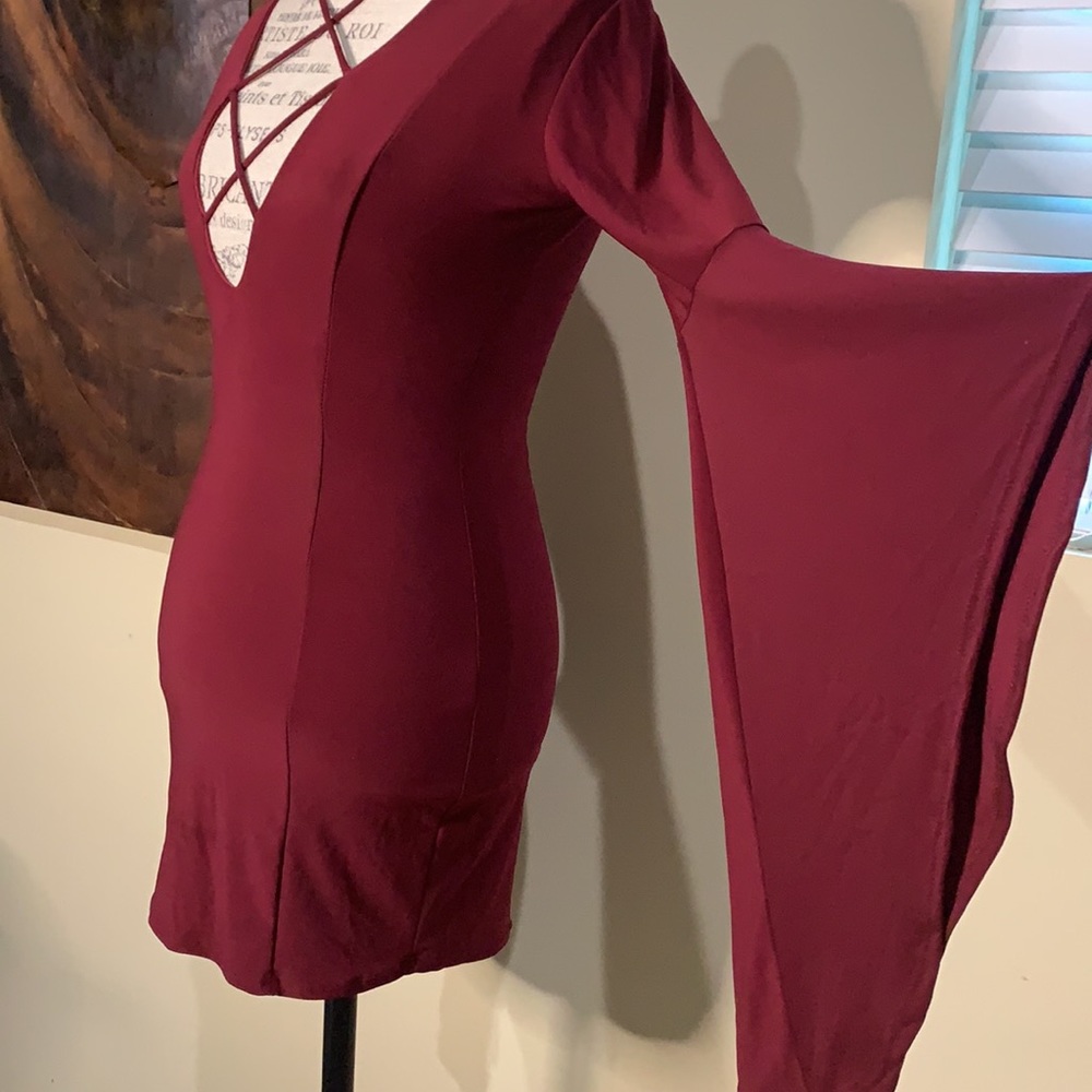 Dress - Picture 3 of 6